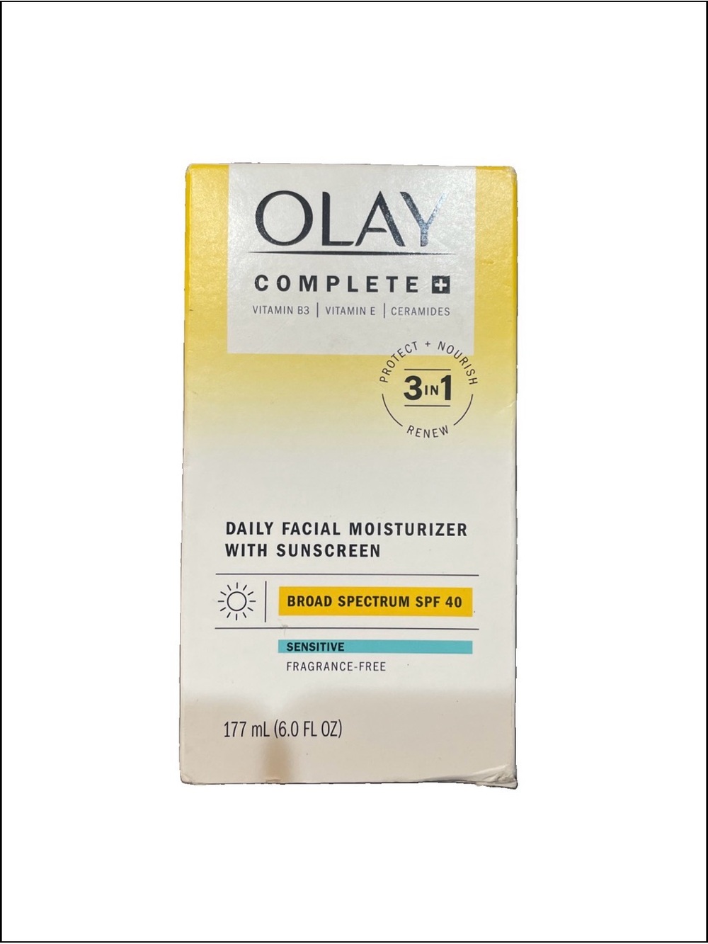 OLAY Complete Daily Facial Moisturizer SPF 40 - Yellow and White Packaging